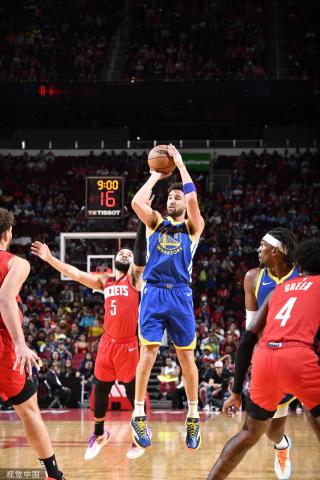 同时让伊萨 同时让伊萨