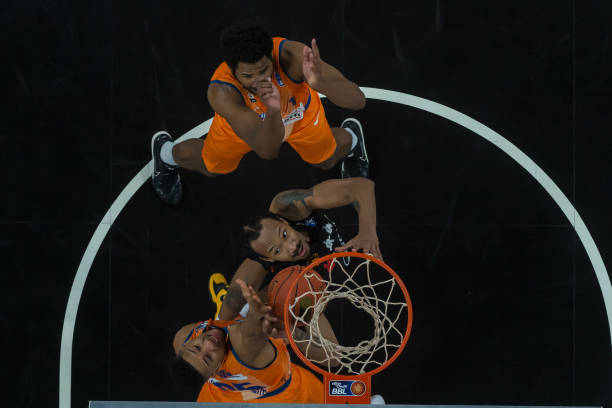 女排所面临 女排所面临